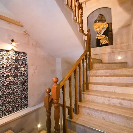 Sapphire Stone House فندق