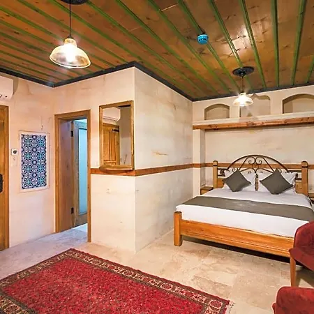 Otel Sapphire Stone House 4*